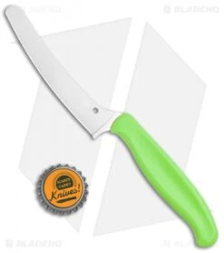 Spyderco Z-Cut Lightweight Green Blunt Tip (4.3" Satin) K13PGN -Spyderco Spyderco Z Cut Lightweight Green Blunt Tip BHQ 107965 jr bottlecap